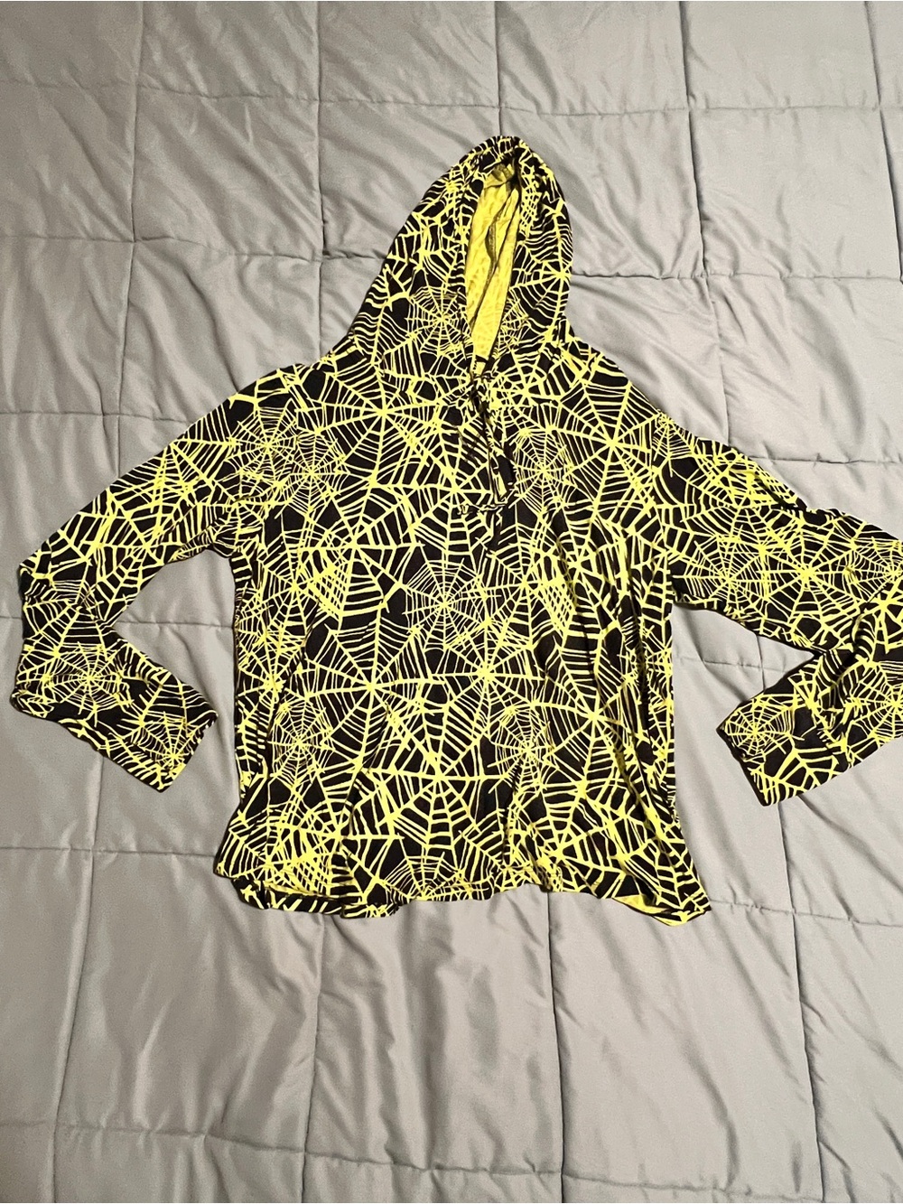 MeUndies Spiderweb Short with Hood